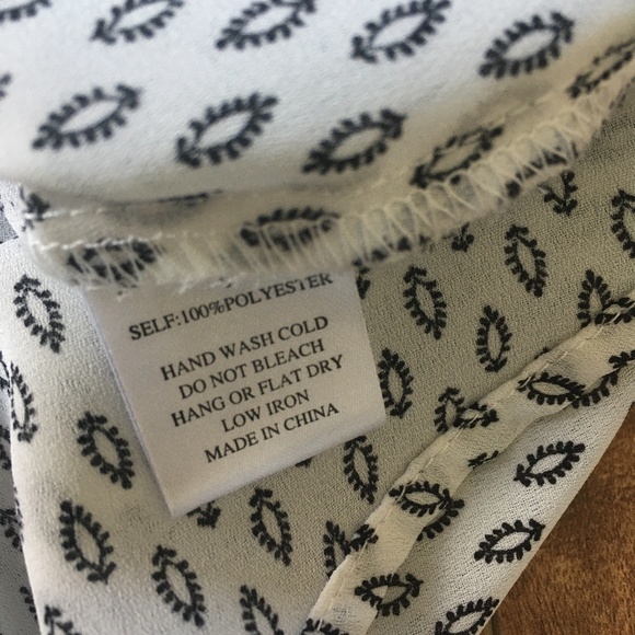 Modcloth Sleeveless Blouse with Removable Pussycat Bow S - Picture 7 of 7